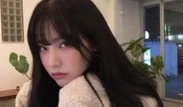 娱乐吃瓜酱主动的女生,主动出击，她如何成为恋爱场上的焦点？